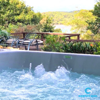 mySplash spa pool with a view