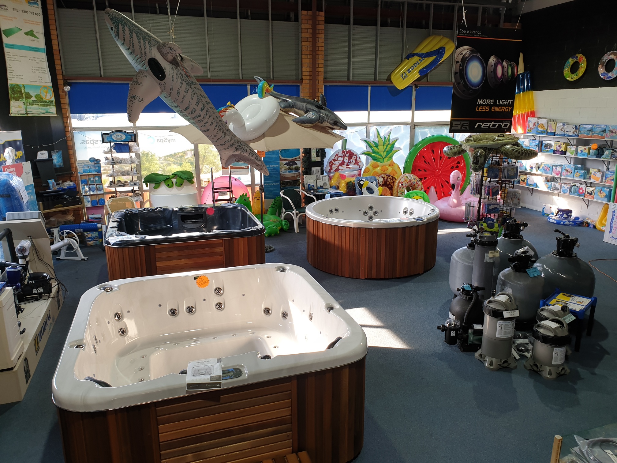 PoolZone Spa Showroom Sapphire Spas