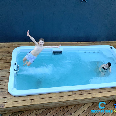 A SWIMMING POOL IN WINTER! Our new M5Watersedge : SPA & DELIVERY : mySpaPakenham / BUILD : Chrome Projects Mornington Peninsula