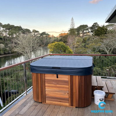 Maintain your spa temperature with a hardcover thanks to the team @Paramount Pools Takapuna NZ